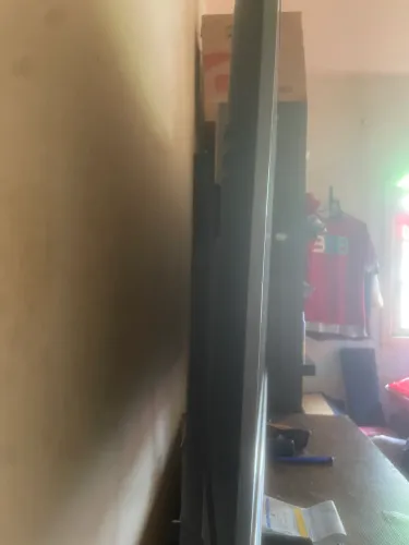 Vendo TV de 55 polegadas marca TCC motivos mudança