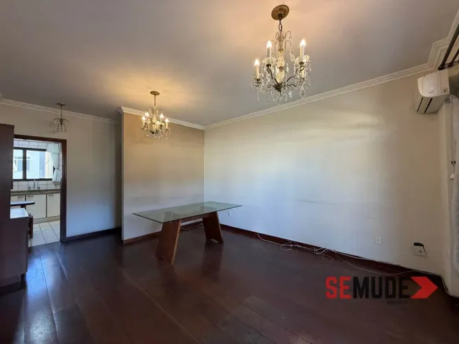 APARTAMENTO À VENDA NO CENTRO DE FLORIANÓPOLIS