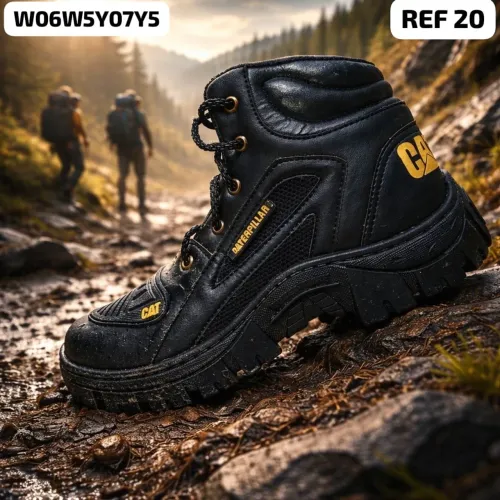 Bota Caterpillar preta a pronta entrega