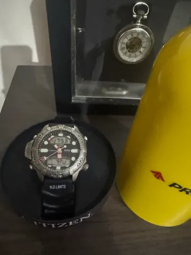 Citizen c500 titânio 