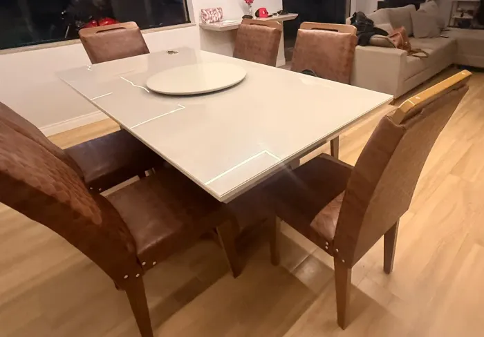 Vendo cadeiras para mesa jantar