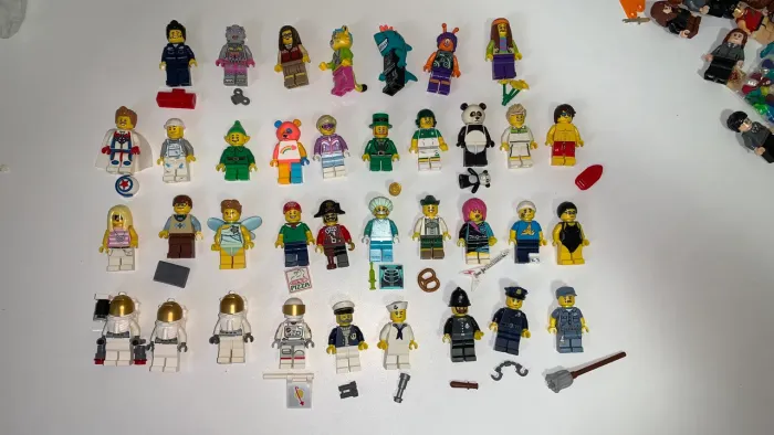 LEGO MINIFIGURES ORIGINAL