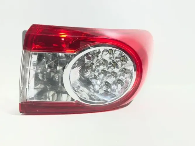 Lanterna traseira corolla xei altis 2012 2013 com led LD