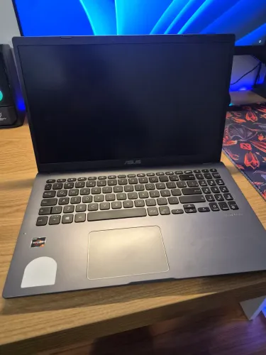 Notebook Asus RYZEN 5