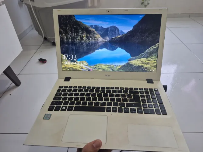 Notebook Acer Core I5, 4GB RAM