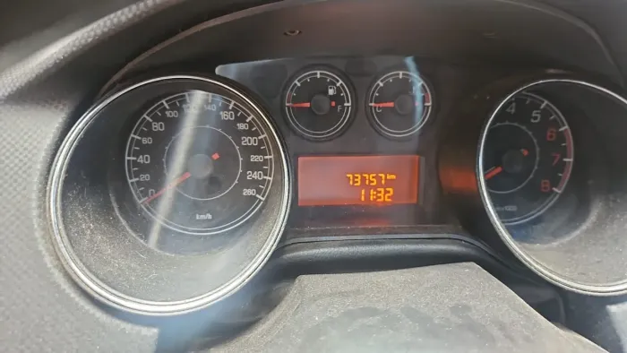 Fiat Bravo Essence Dualogic 1.8 Flex 16V 5P 2013