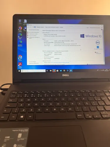 Dell Inspiron 15 Série 3000 - Tela 15.6