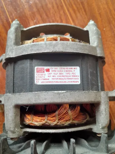 MOTOR PARA MÁQUINAS DE LAVAR OU PROJETOS.