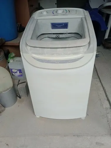 Máquina Eletrolux 10kg.