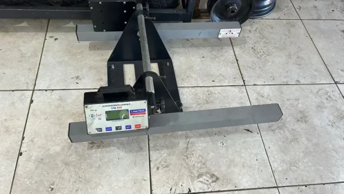 Ferramentas para borracharia e auto center