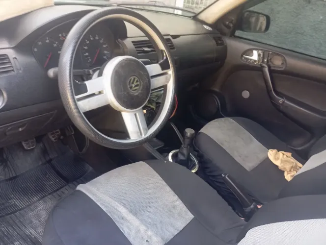 Volkswagen Gol Geração III Ouro 1.0 MI 16V Gasolina Mec. 4P 2001