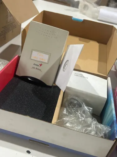 2 Modems Genius 56K V.90 na Caixa + CDs e Cabos - Funcionando (1 fonte não funciona)