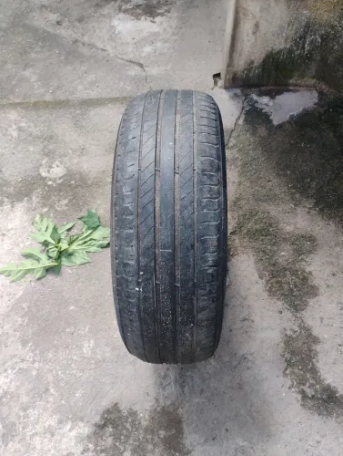 Pneu aro 15 185 60 110
