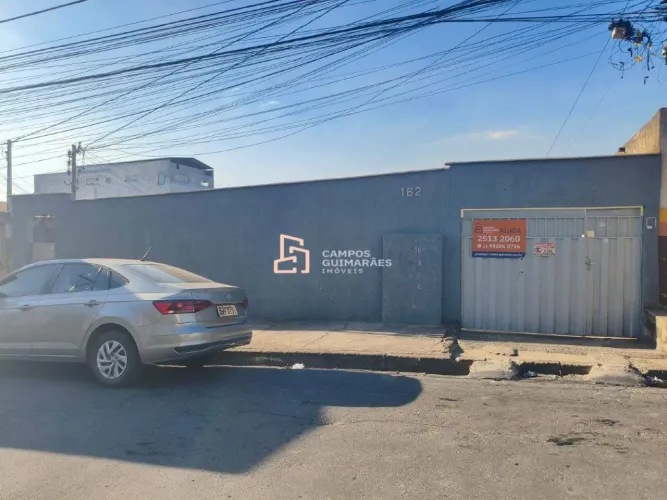 Casa para aluguel, 2 quartos, 3 vagas, Industrial - Contagem/MG