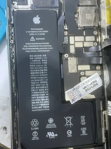Troca de tela , bateria e conector e Conserto de celular em geral e venda Acessórios