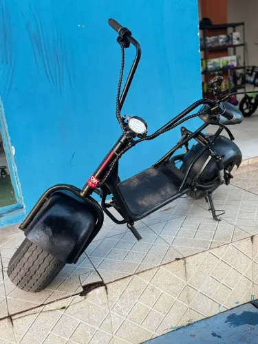 Vendo essa moto elétrica 