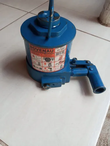 Vende-se macaco hidraulico de 10 toneladas