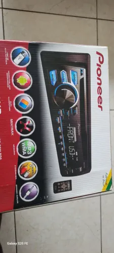 Som de carro CD/USB