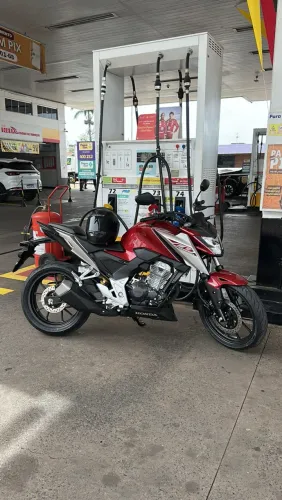 Cb 300F