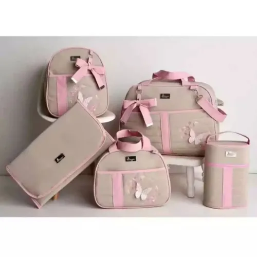 Kit de bebê novo da loja (nunca usado)