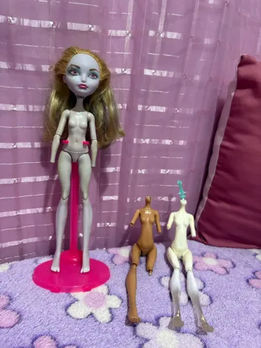 Lote sucatas monster e ever