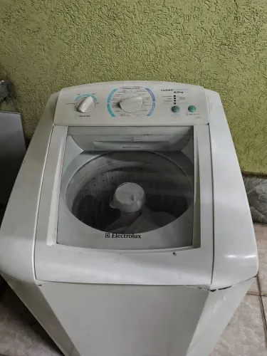 Máquina de lavar Electrolux 9kg