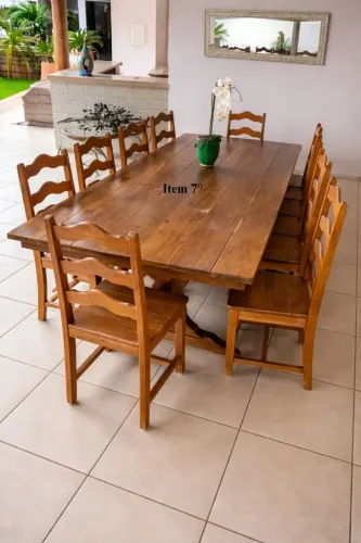 Mesa de jantar de madeira mogno - 10 lugares - valor negociável