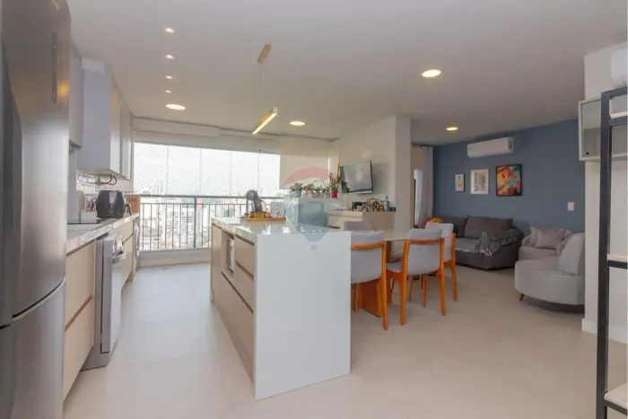 Apartamento Moderno na Barra Funda - 2 Quartos, 68 m²