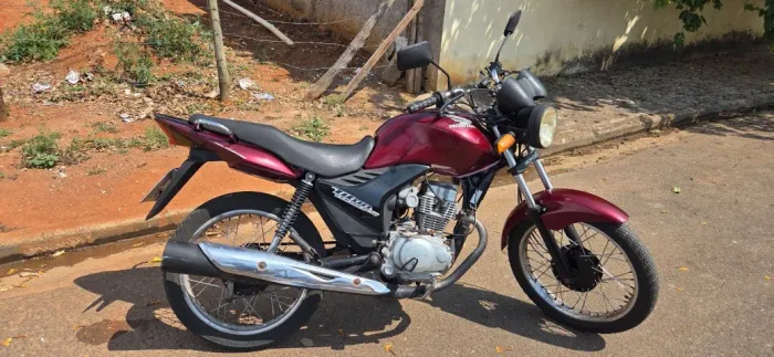 Honda CG Fan 150 ESI Flex 2011 Vermelha