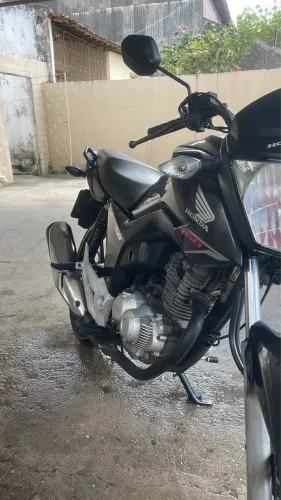 Fan 160 2019 vendo e troco