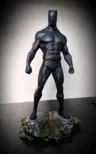 Black panther clássico Hq 32cm 1/6