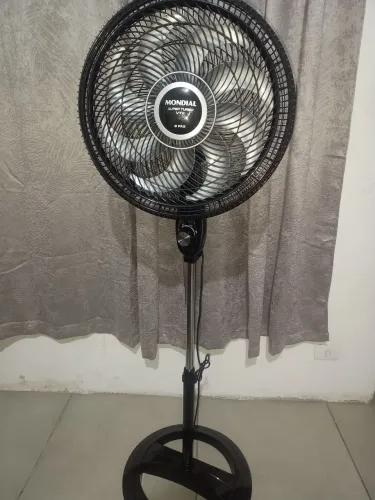 Ventilador coluna mondial turbo 8 pás 220 V