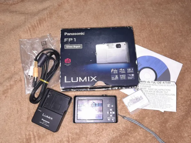 Câmera Panasonic Lumix DMC-FP1 Vintage - Impecável Na Caixa (Item De Colecionador)