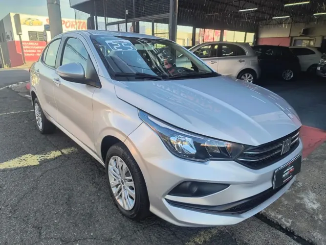 Fiat Cronos Drive 1.3 8V Flex 2025
