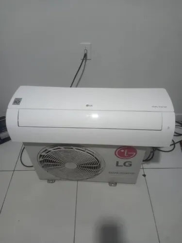 Ar condicionado LG Dual Inverter 12 mil Btus