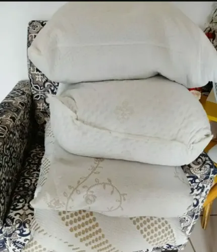 4 travesseiros