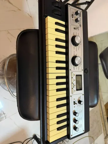 SINTETIZADOR MICROKORG Xl