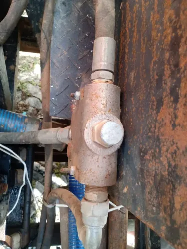 VENDO PARTE HIDRAULICA DE MAQUINA DE MINE POÇO SEMI ARTESIANO