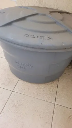Caixa de Agua!!! 310 litros Tigre
