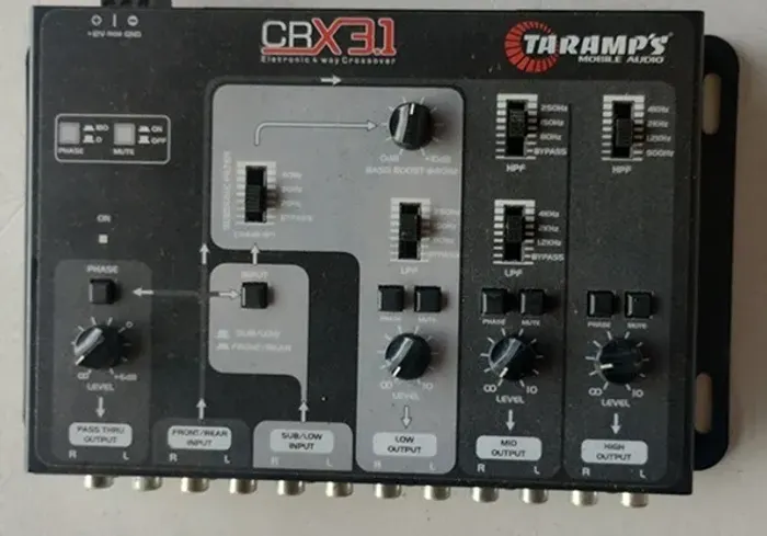 Crossover Taramps CRX 3.1 SEMINOVO
