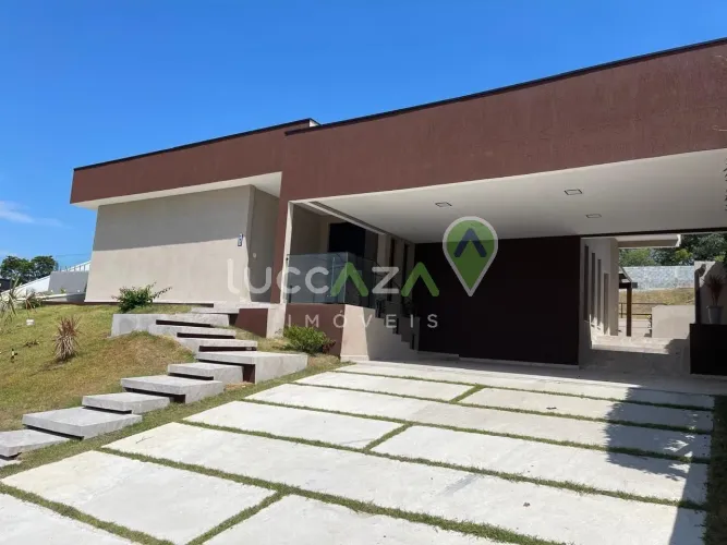 CASA COMERCIAL em JACAREÍ - SP, CONDOMÍNIO PARQUE VALE DOS LAGOS