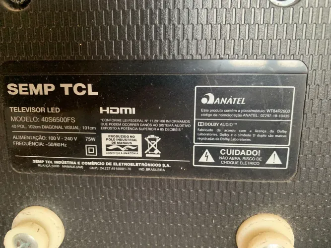 Tv TCL 40 pol funcionando perfeitamente