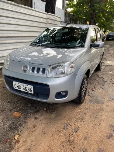 Fiat Uno Vivace/rua 1.0 EVO Fire Flex 8V 5P 2013