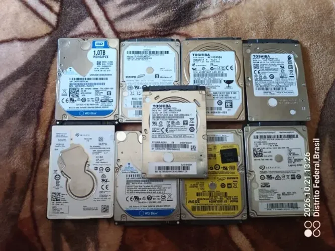 Hds de um tera, todos em perfeito estado. Cada um com valor de 160.