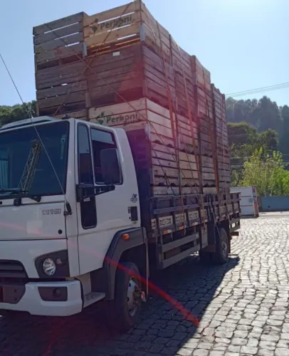 Carroceria caminhão 3/4