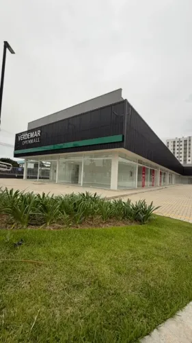Sala comercial para locação no Centro de Penha/SC
