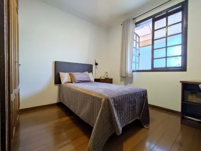 Cama box com colchão e cabeceira