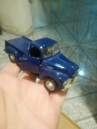Caminhonete de ferro 