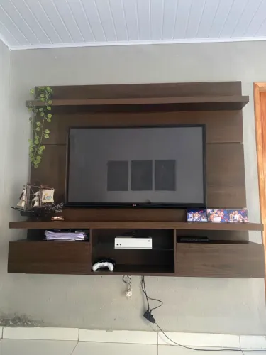 Painel para televisão