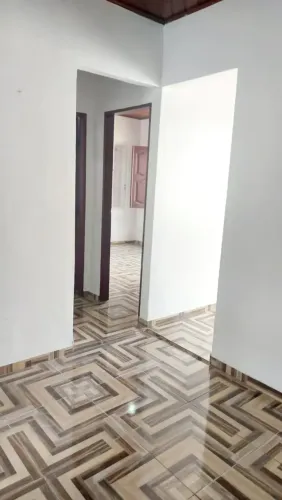 Aluga-se Casa 2/4 na Cidade Nova 6